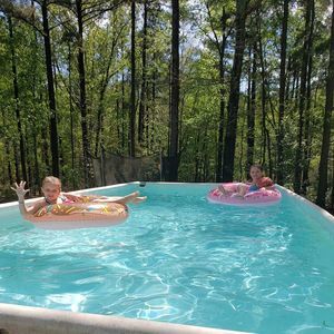 Meet your Posher, Hopendeven